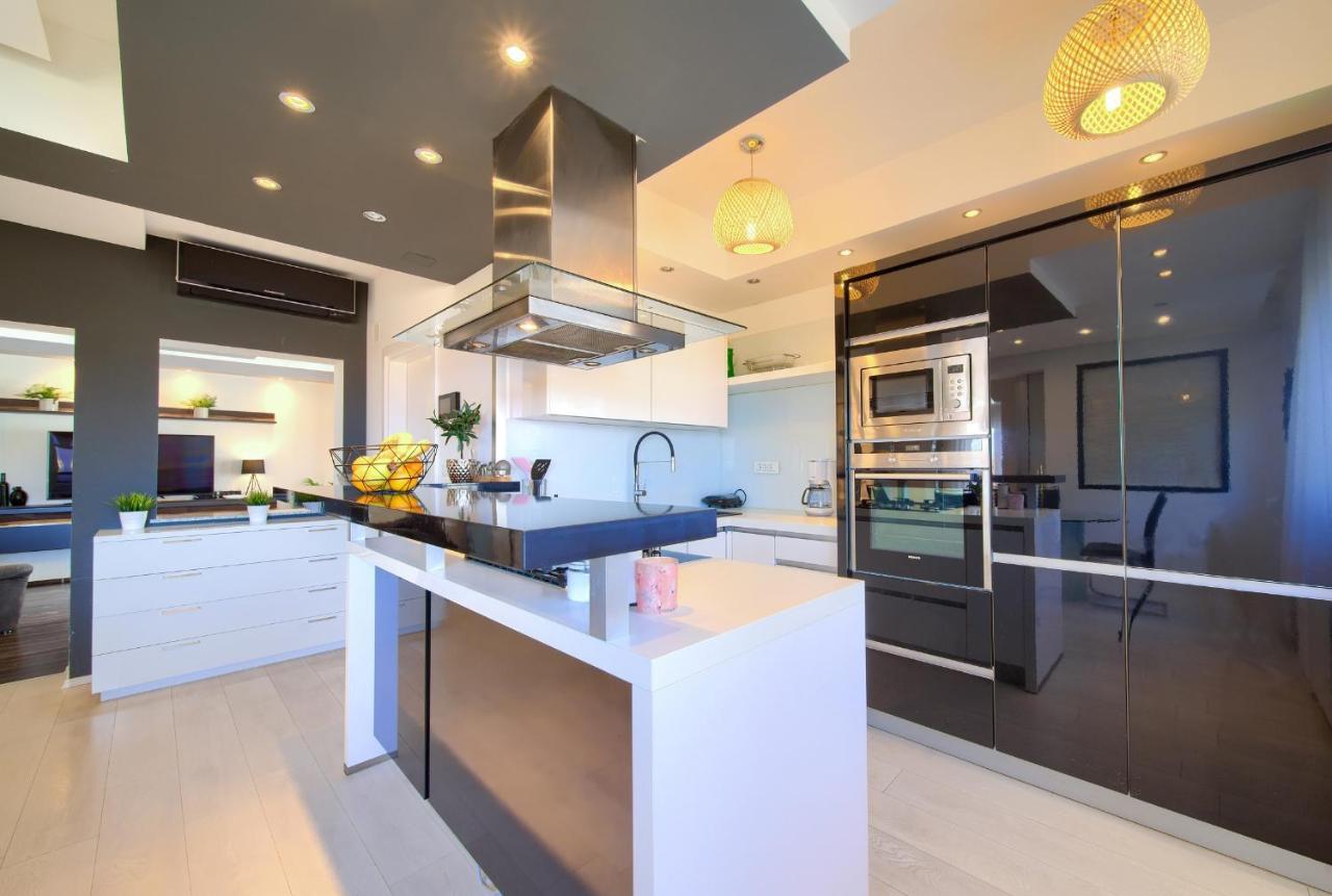 Luxury Apartments Vanessa, Njivice Dış mekan fotoğraf