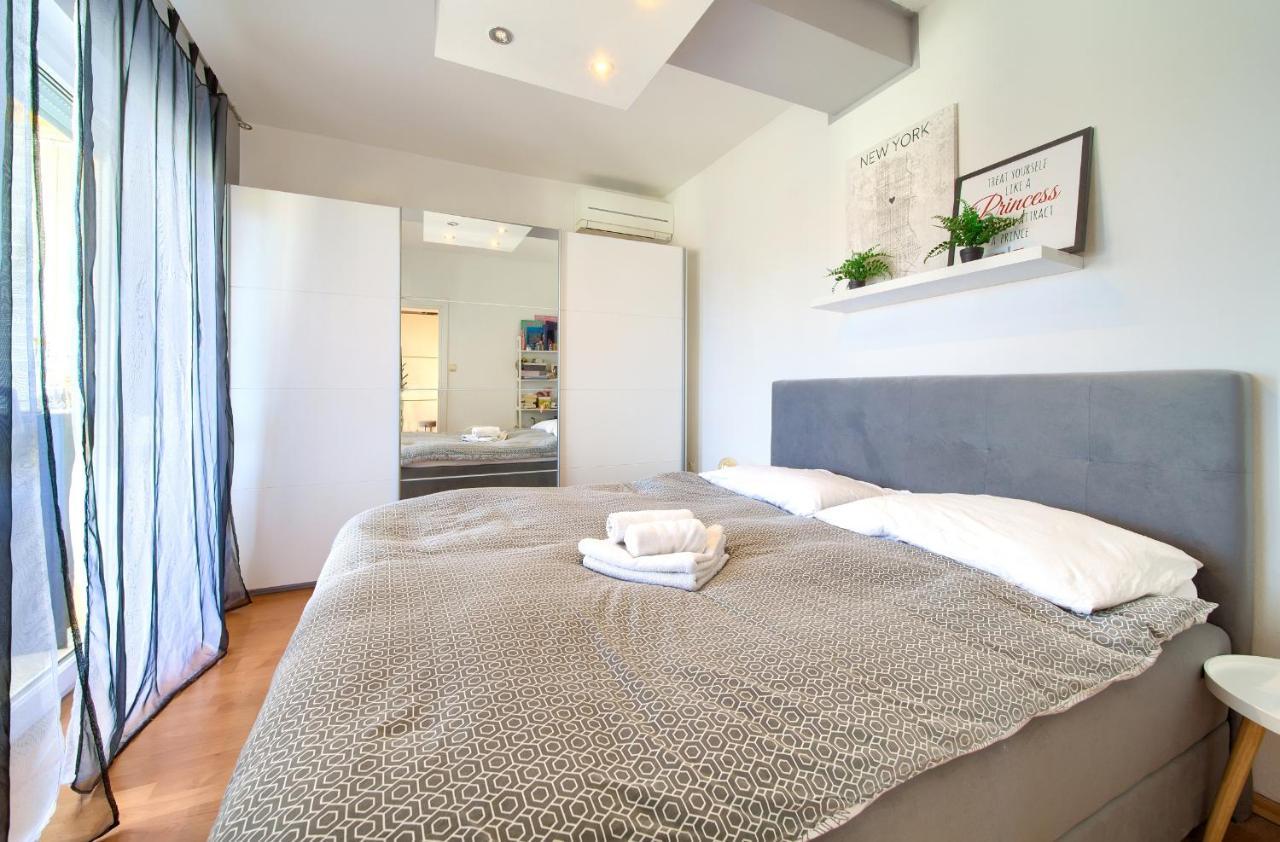 Luxury Apartments Vanessa, Njivice Dış mekan fotoğraf