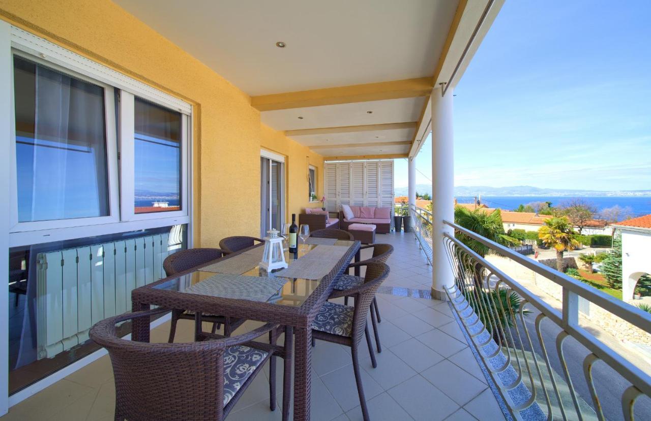 Luxury Apartments Vanessa, Njivice Dış mekan fotoğraf