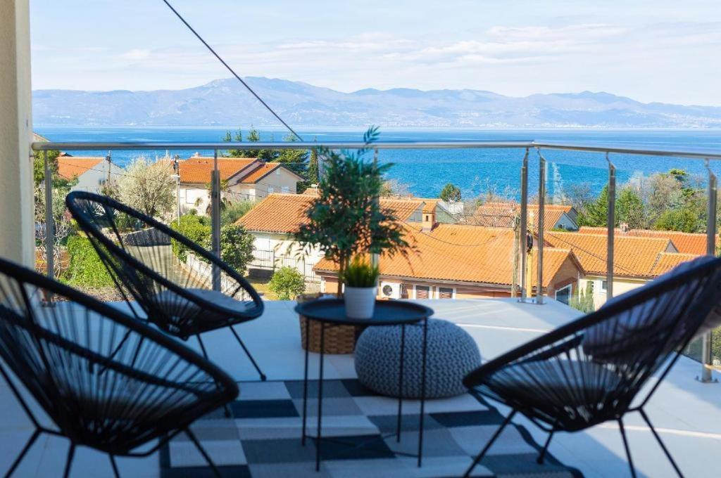 Luxury Apartments Vanessa, Njivice Dış mekan fotoğraf