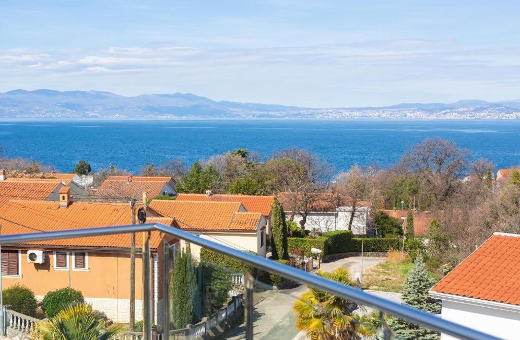 Luxury Apartments Vanessa, Njivice Dış mekan fotoğraf