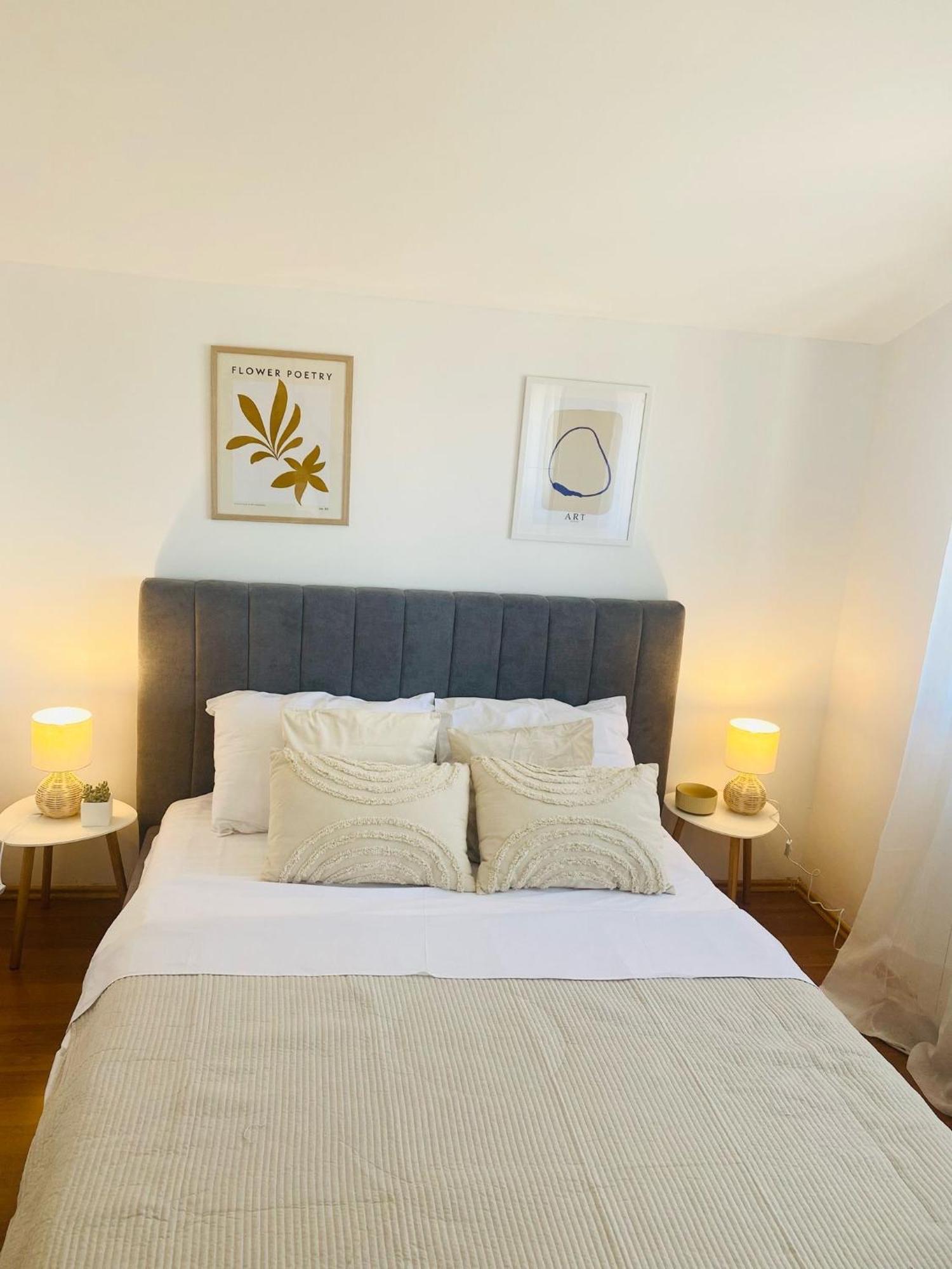 Luxury Apartments Vanessa, Njivice Dış mekan fotoğraf